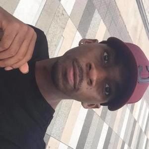 Meet your Posher, Devyn